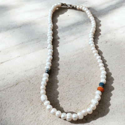Collar de perlas hombre y mujer